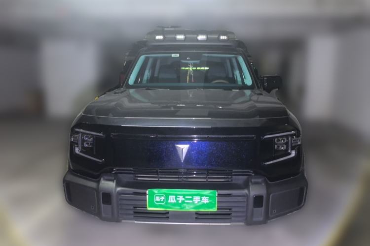 Used Deepal G318 2024 Four-Wheel-Drive Air Suspension Model Front