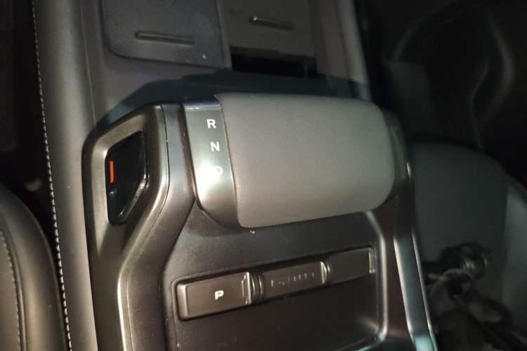 Used Deepal G318 2024 Two-Wheel Drive Comfort Edition Gear Lever