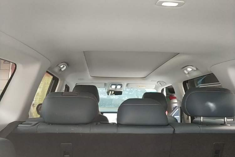 Used Deepal G318 2024 Four-Wheel-Drive Air Suspension Model Headliner