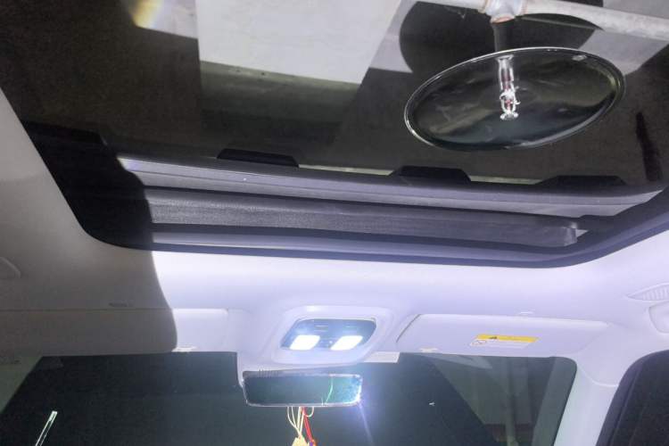 Used Deepal G318 2024 Four-Wheel-Drive Air Suspension Model Headliner