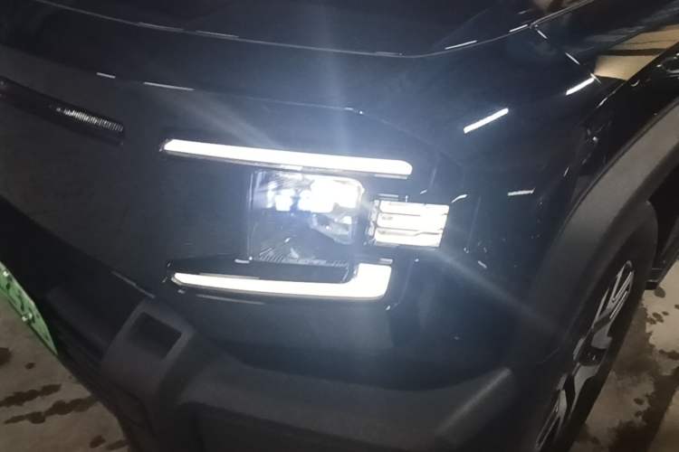 Used Deepal G318 2024 Four-Wheel Drive Comfort Edition Left Front Headlight