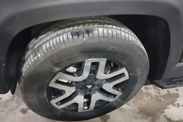 Used Deepal G318 2024 Four-Wheel Drive Comfort Edition Left Front Wheel Hub