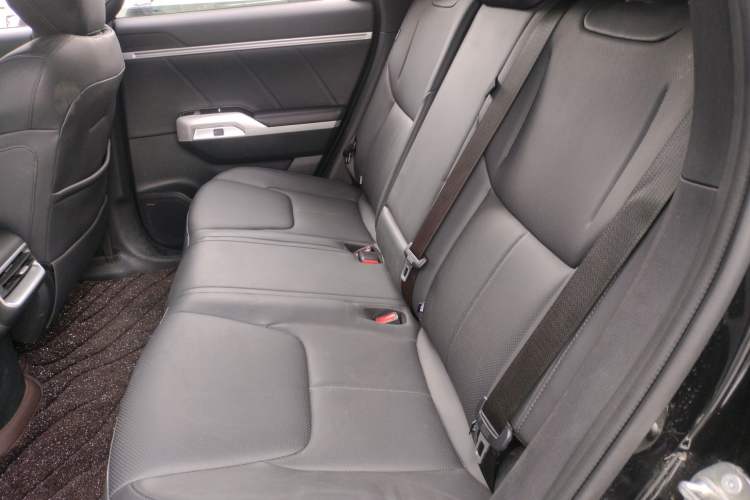 Used Deepal G318 2024 Four-Wheel Drive Comfort Edition Left Rear Seat