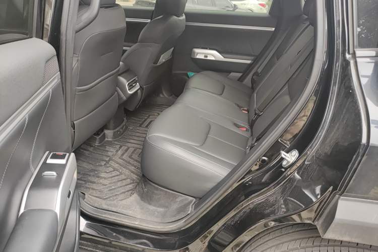 Used Deepal G318 2024 Two-Wheel Drive Comfort Edition Left Rear Seat