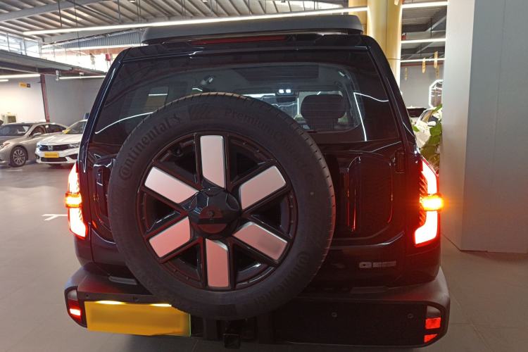 Used Deepal G318 2024 Four-Wheel-Drive Air Suspension Model Rear