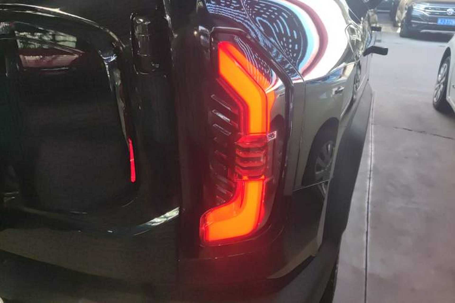 Used Deepal G318 2024 Two-Wheel Drive Comfort Edition Right Rear Taillight