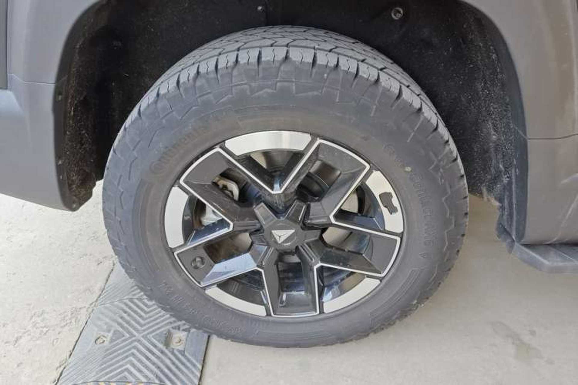 Used Deepal G318 2024 Four-Wheel Drive Comfort Edition Right Rear Wheel Hub