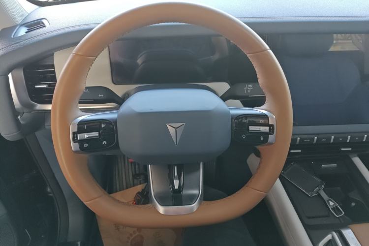 Used Deepal G318 2024 Four-Wheel Drive Comfort Edition Steering Wheel