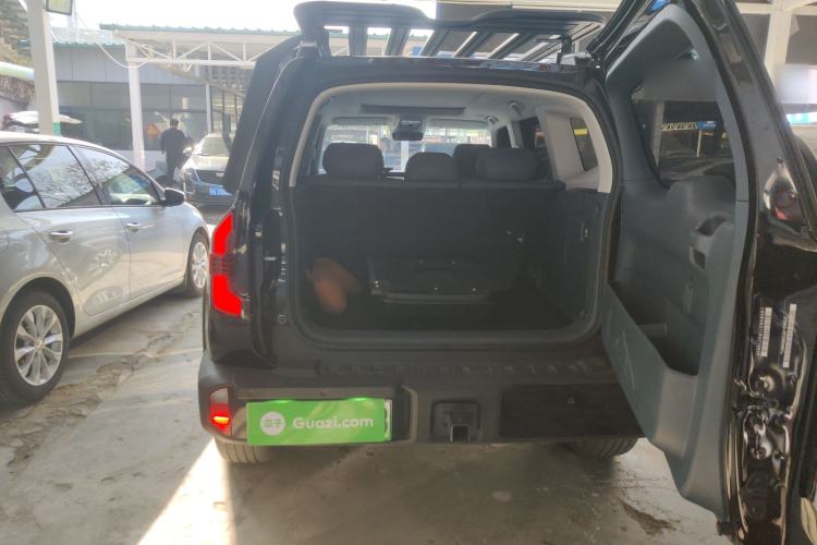 Used Deepal G318 2024 Four-Wheel Drive Comfort Edition Trunk