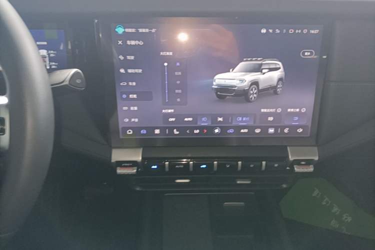 Used Deepal G318 2024 Four-Wheel Drive Comfort Edition Audio And AC Panel