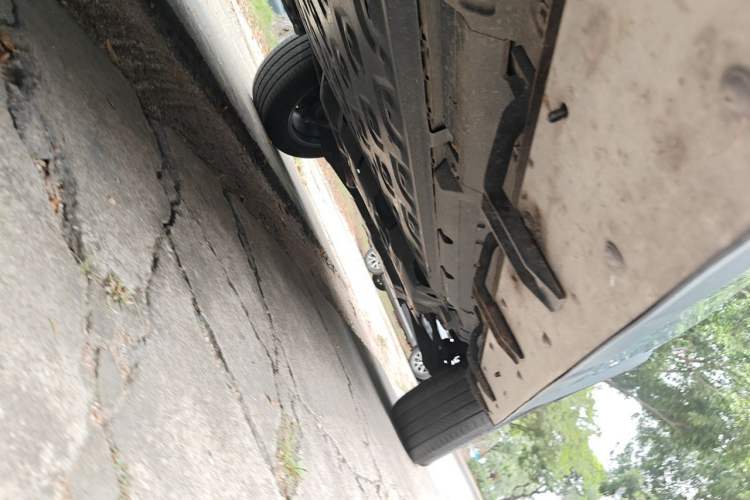 Used Deepal G318 2024 Two-Wheel Drive Air Suspension Version Chassis Front Left