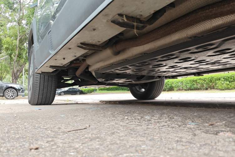 Used Deepal G318 2024 Two-Wheel Drive Air Suspension Version Chassis Front Right