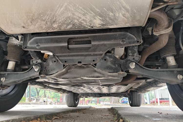 Used Deepal G318 2024 Two-Wheel Drive Air Suspension Version Chassis Rear