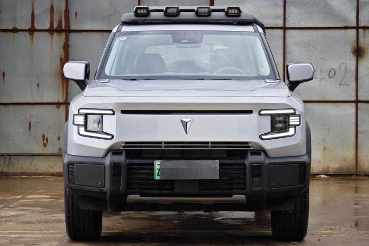Used Deepal G318 2024 Four-Wheel-Drive Air Suspension Model Exterior 1