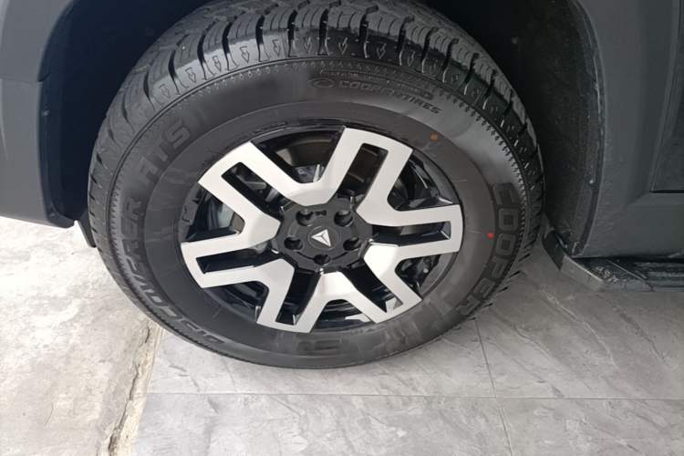 Used Deepal G318 2024 Four-Wheel Drive Comfort Edition Left Front Wheel Hub
