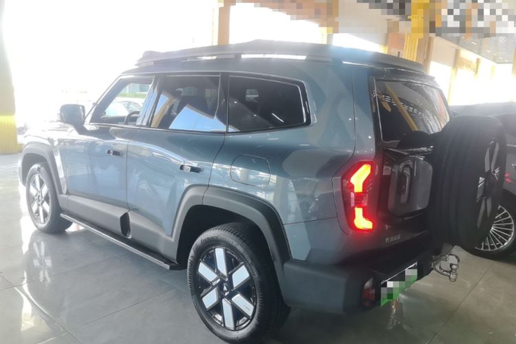 Used Deepal G318 2024 Four-Wheel-Drive Air Suspension Model Rear Left 45 Deg