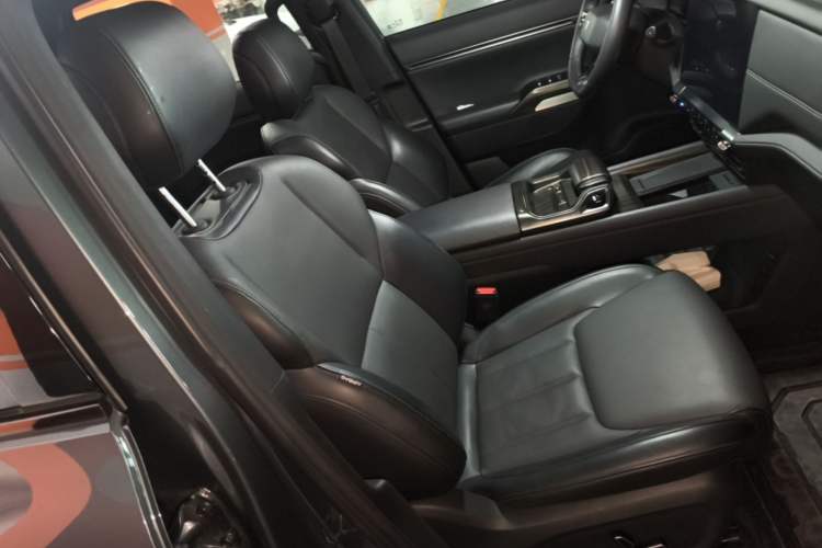 Used Deepal G318 2024 Two-Wheel Drive Air Suspension Version Right Front Seat