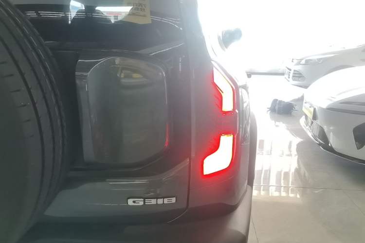 Used Deepal G318 2024 Four-Wheel-Drive Air Suspension Model Right Rear Taillight