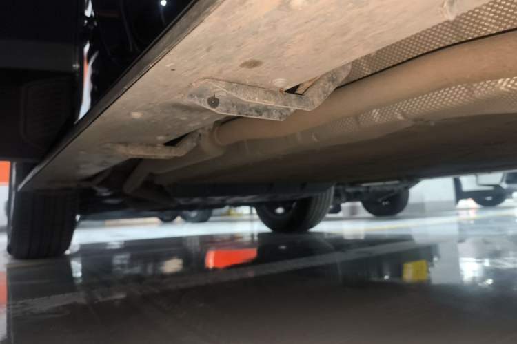 Used Deepal G318 2024 Two-Wheel Drive Air Suspension Version Right Side Sill