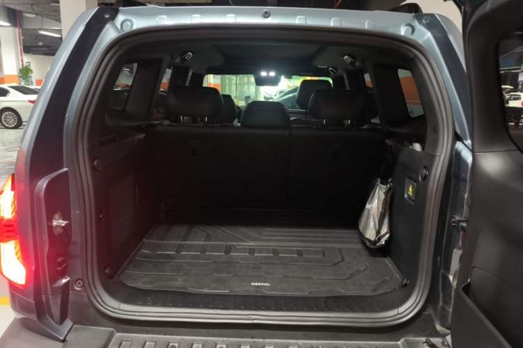 Used Deepal G318 2024 Two-Wheel Drive Air Suspension Version Trunk