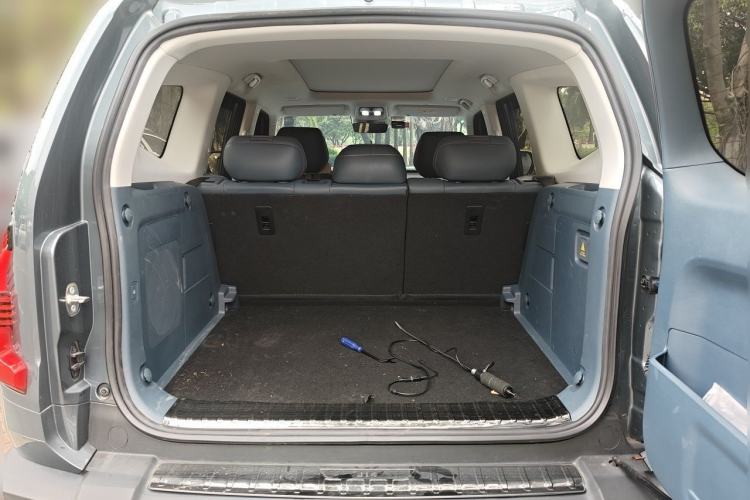 Used Deepal G318 2024 Two-Wheel Drive Air Suspension Version Trunk