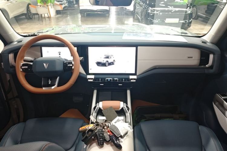 Used Deepal G318 2024 Four-Wheel Drive Comfort Edition Center Console