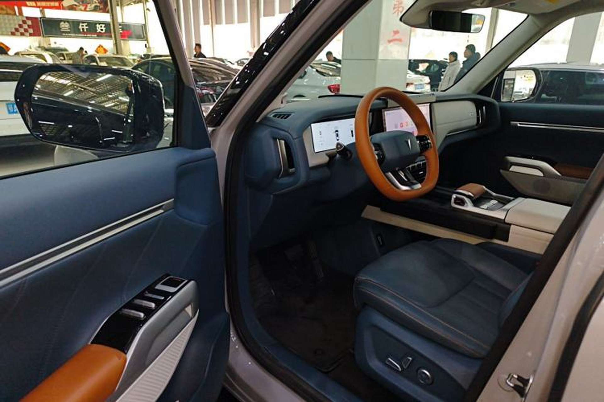 Used Deepal G318 2024 Four-Wheel-Drive Air Suspension Model Driver Seat