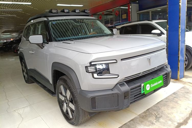 Used Deepal G318 2024 Four-Wheel-Drive Air Suspension Model Exterior 2