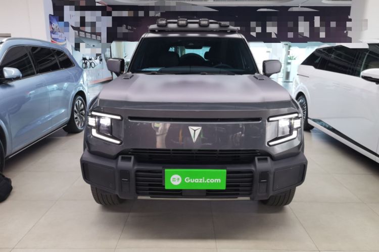 Used Deepal G318 2024 Four-Wheel-Drive Air Suspension Model Front