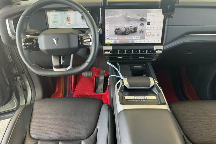 Used Deepal G318 2024 Four-Wheel-Drive Air Suspension Model Interior 3