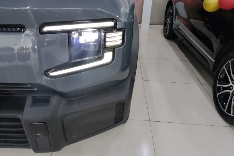 Used Deepal G318 2024 Four-Wheel Drive Comfort Edition Left Front Headlight