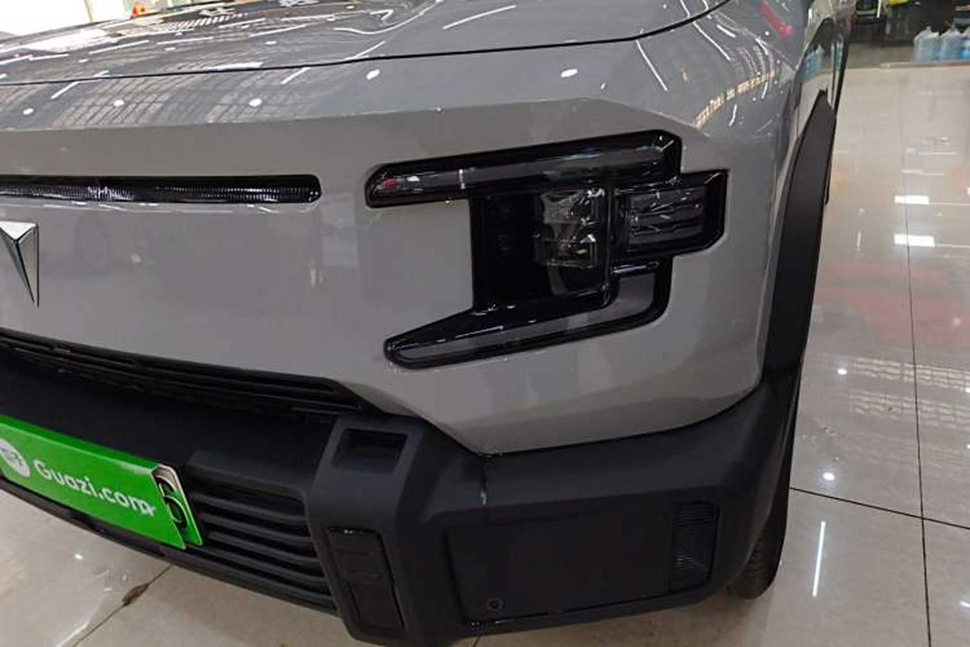 Used Deepal G318 2024 Four-Wheel-Drive Air Suspension Model Left Front Headlight