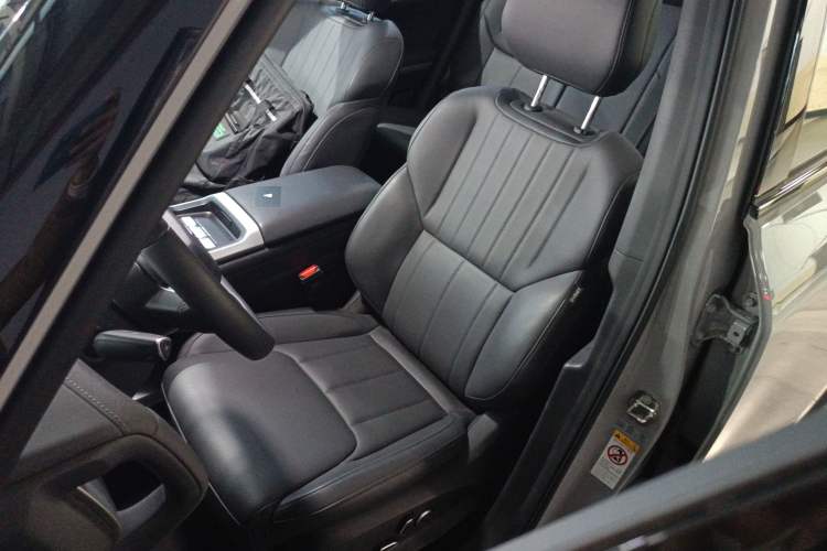 Used Deepal G318 2024 Four-Wheel-Drive Air Suspension Model Left Front Seat