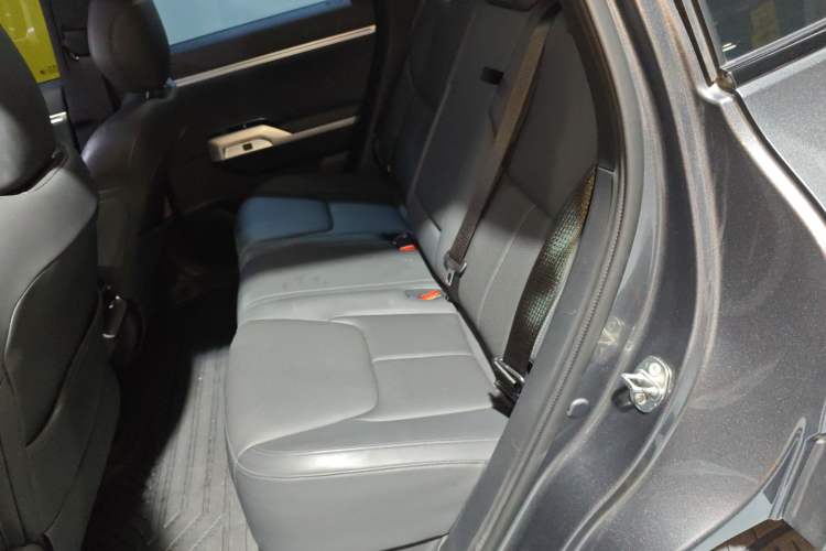 Used Deepal G318 2024 Two-Wheel Drive Comfort Edition Left Rear Seat