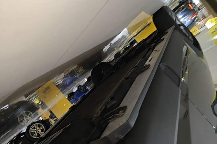 Used Deepal G318 2024 Two-Wheel Drive Comfort Edition Left Side Sill