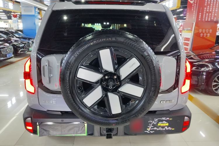 Used Deepal G318 2024 Four-Wheel-Drive Air Suspension Model Rear