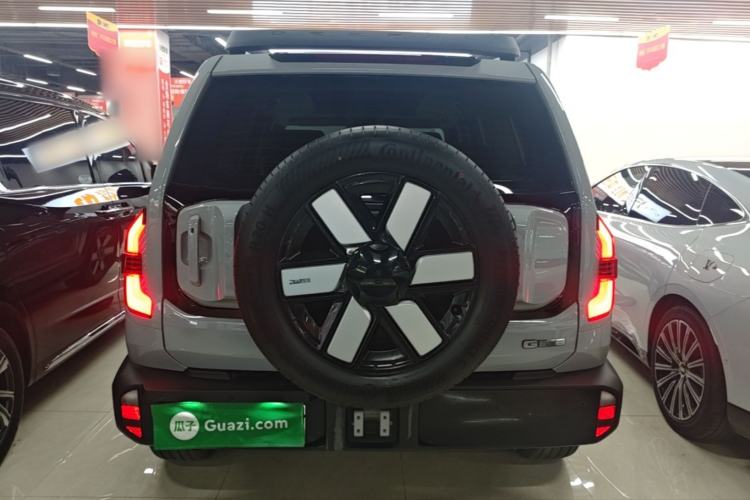 Used Deepal G318 2024 Four-Wheel-Drive Air Suspension Model Rear