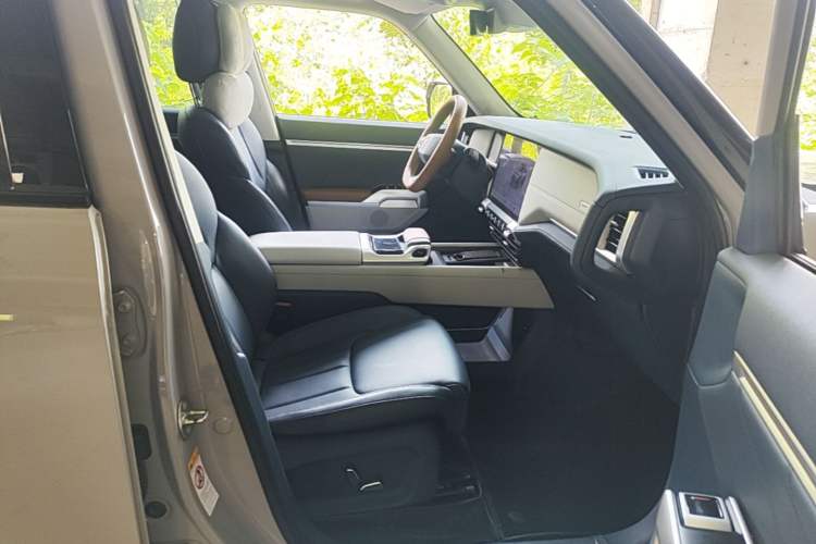 Used Deepal G318 2024 Four-Wheel Drive Comfort Edition Right Front Seat