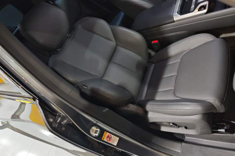 Used Deepal G318 2024 Two-Wheel Drive Comfort Edition Right Front Seat