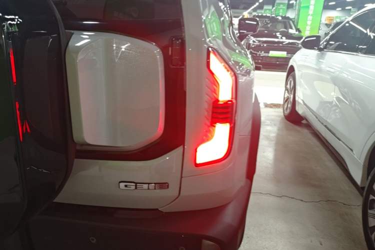 Used Deepal G318 2024 Four-Wheel Drive Comfort Edition Right Rear Taillight