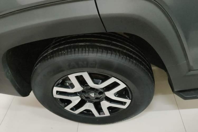 Used Deepal G318 2024 Four-Wheel Drive Comfort Edition Right Rear Wheel Hub