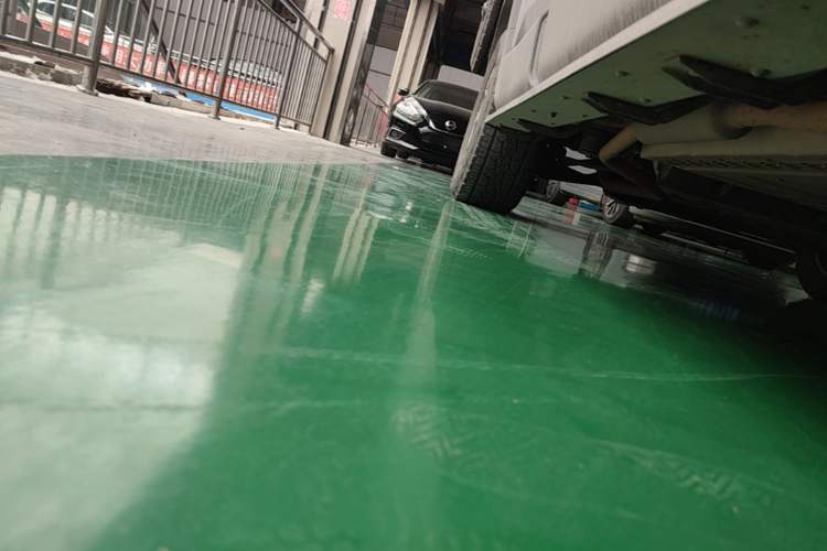 Used Deepal G318 2024 Four-Wheel-Drive Air Suspension Model Right Side Sill