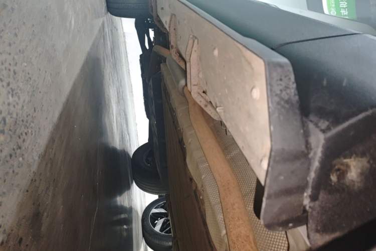 Used Deepal G318 2024 Four-Wheel Drive Comfort Edition Right Side Sill