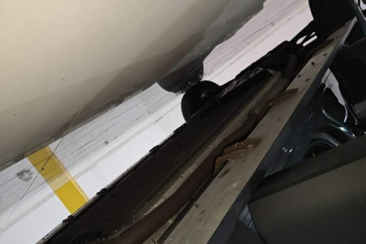 Used Deepal G318 2024 Two-Wheel Drive Comfort Edition Right Side Sill