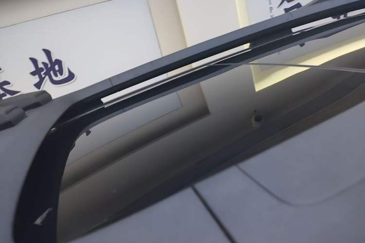 Used Deepal G318 2024 Four-Wheel-Drive Air Suspension Model Roof