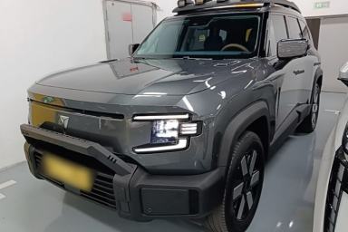 Used Deepal G318 2024 Four-Wheel-Drive Air Suspension Model