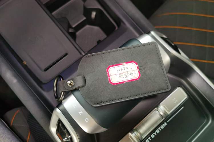 Used Deepal G318 2024 Four-Wheel-Drive Air Suspension Model Vehicle Key