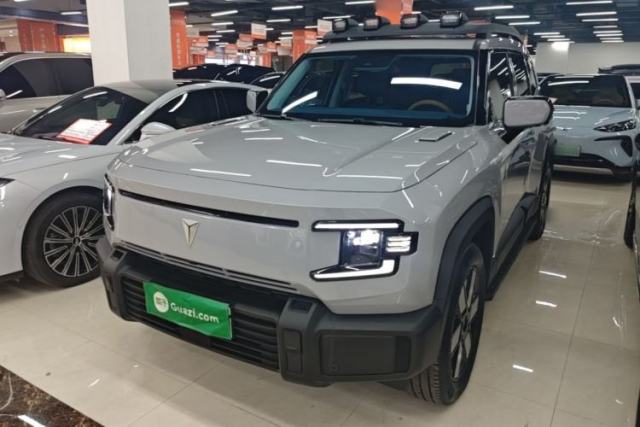 Used Deepal G318 2024 Four-Wheel-Drive Air Suspension Model