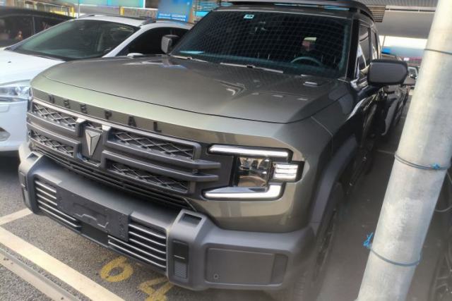 Used Deepal G318 2024 Four-Wheel-Drive Air Suspension Model