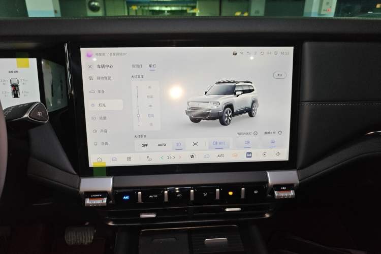 Used Deepal G318 2024 Four-Wheel-Drive Air Suspension Model Audio And AC Panel